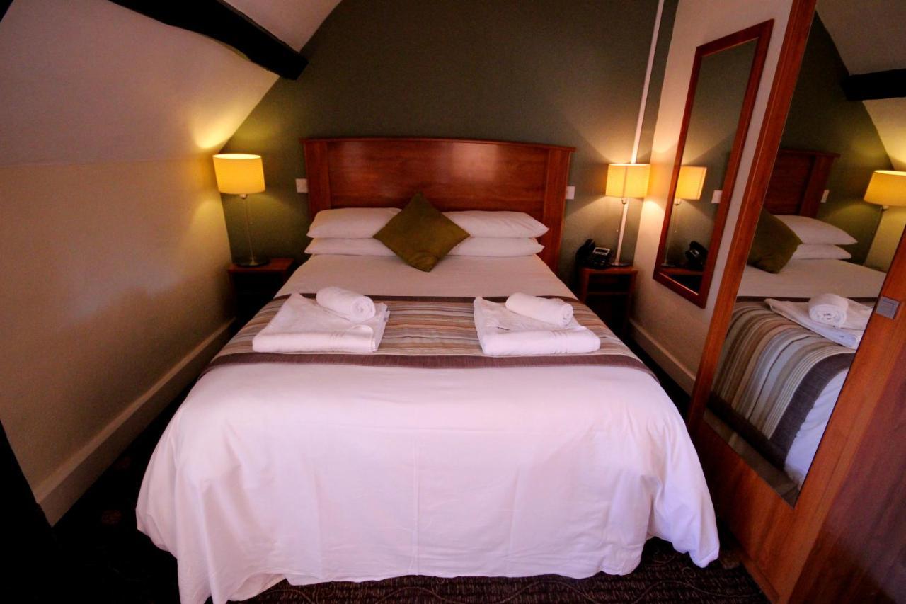 Plas Derwen Hotel Abergavenny Kültér fotó