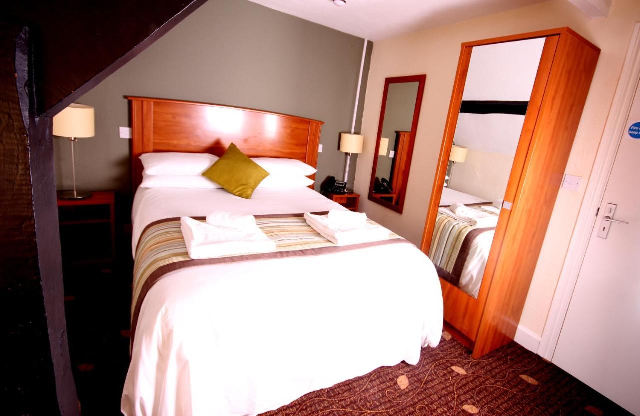 Plas Derwen Hotel Abergavenny Kültér fotó